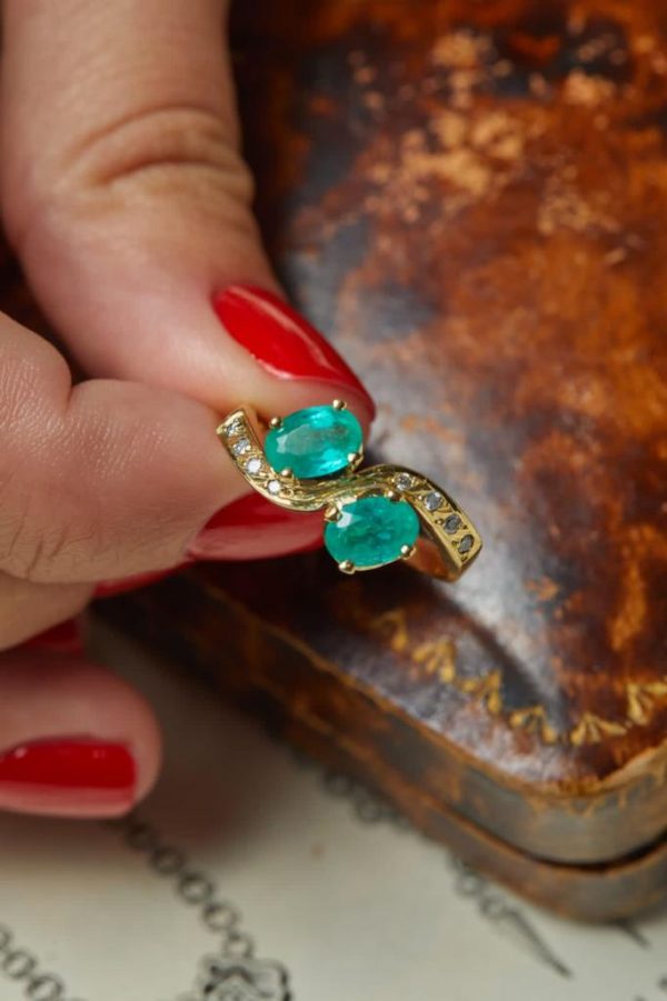 Anillo tú y yo esmeraldas 1.4 ct