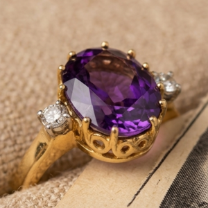 Anillo de amatista 3.8ct